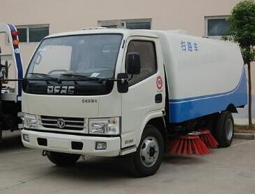 掃路車(chē)